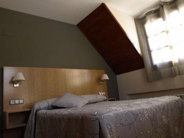 Aparthotel Pena Telera Resort El Pueyo de Jaca Δωμάτιο φωτογραφία